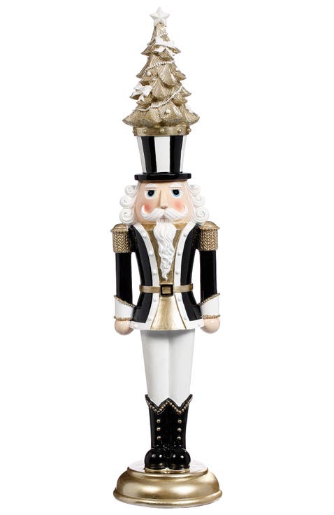 Nutcracker with Tree Hat