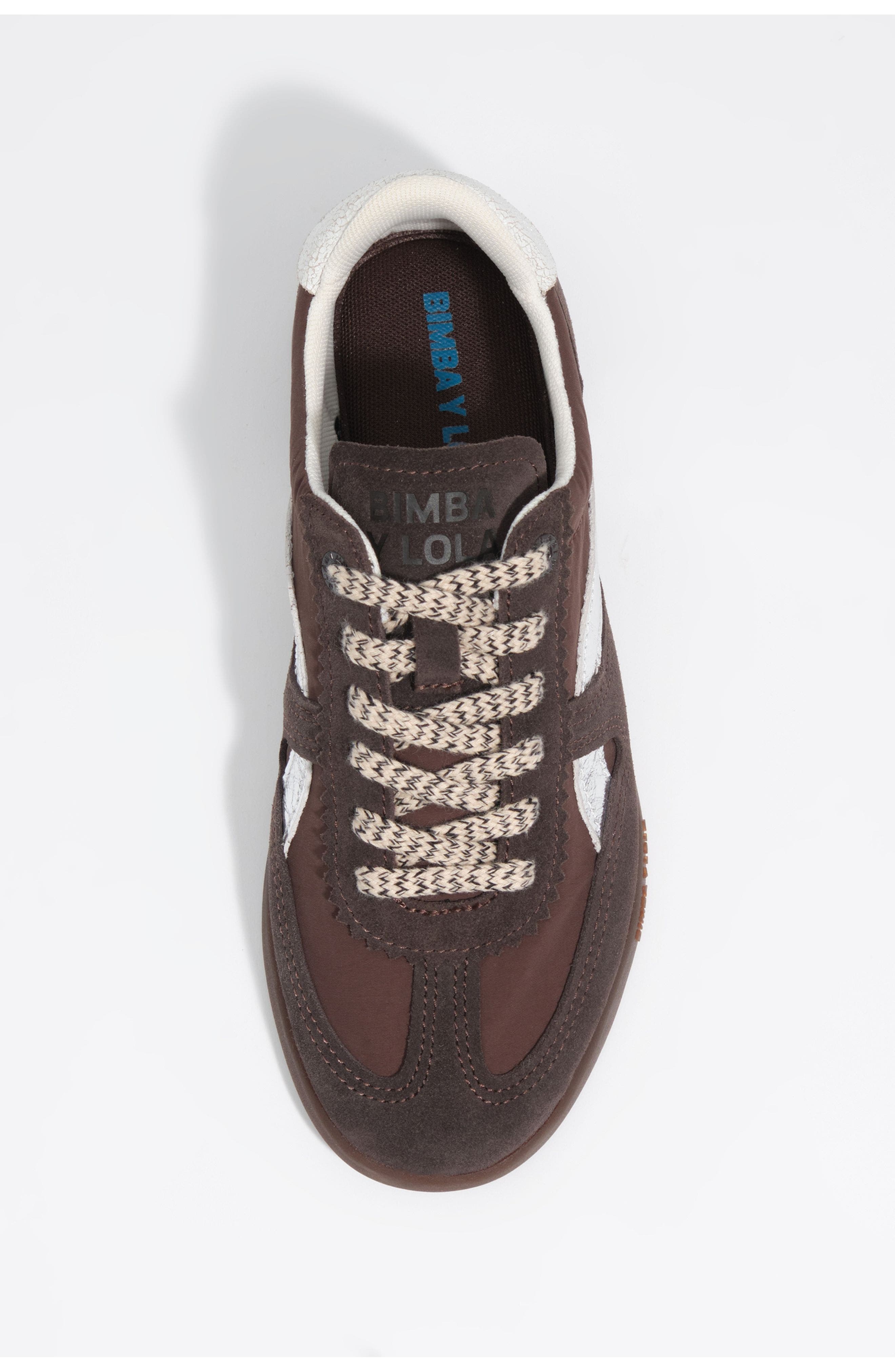 13 16 Indoor trainer, Alternate, color, DARK CHOCOLATE
