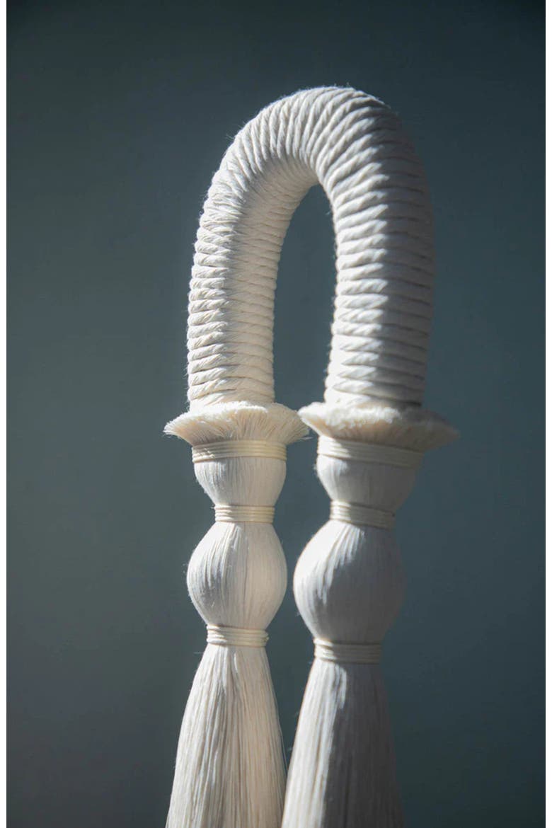 Aldeana Sculpture, Alternate, color, White