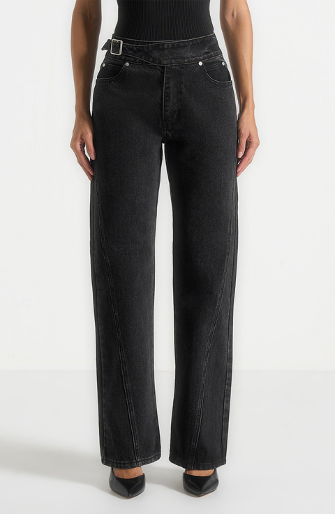 Loane Twist Leg Boyfriend Jeans With Waist Adjuster
