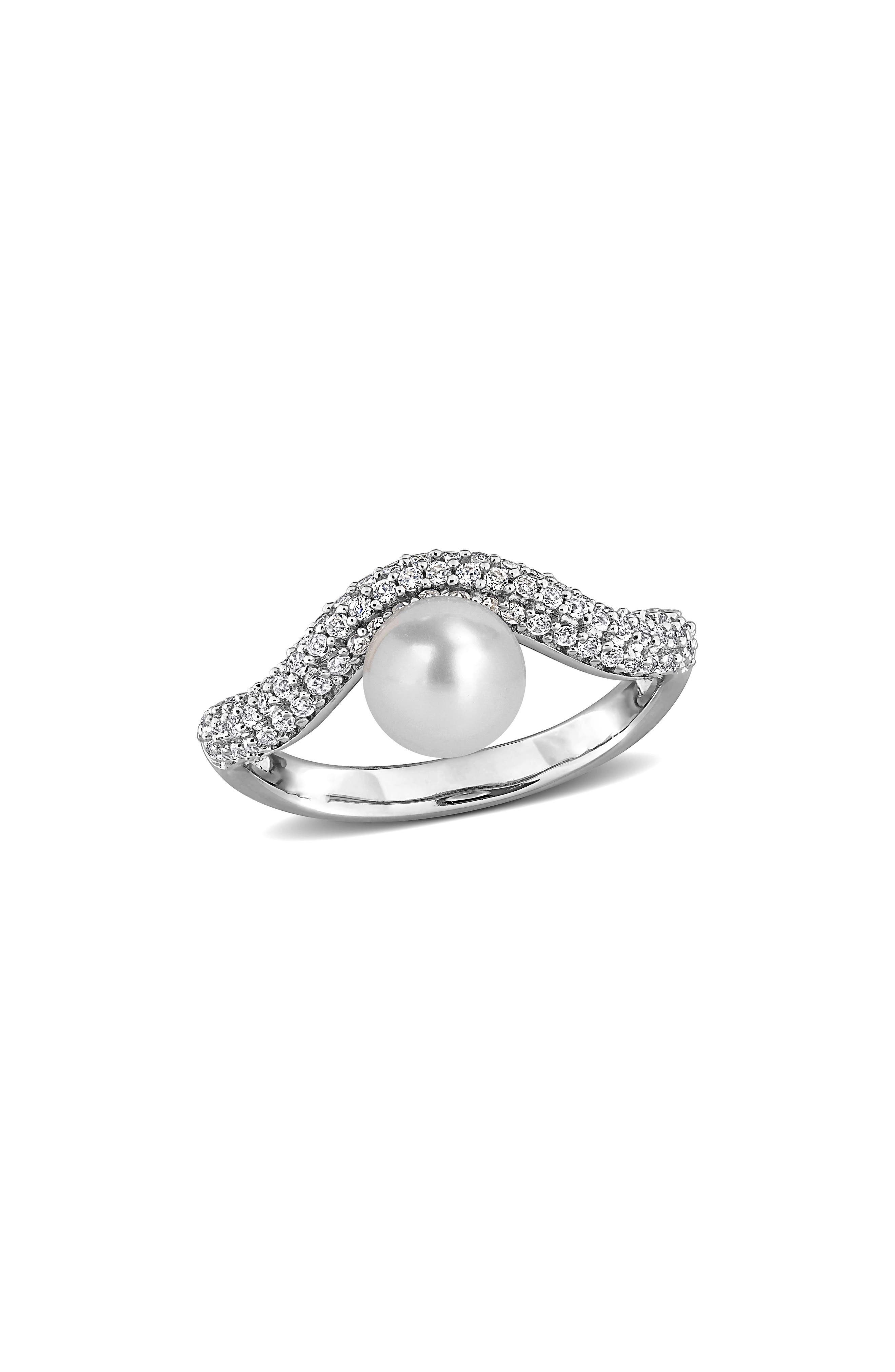 DELMAR 6-6.5mm Cultured Freshwater Pearl & White Topaz Ring