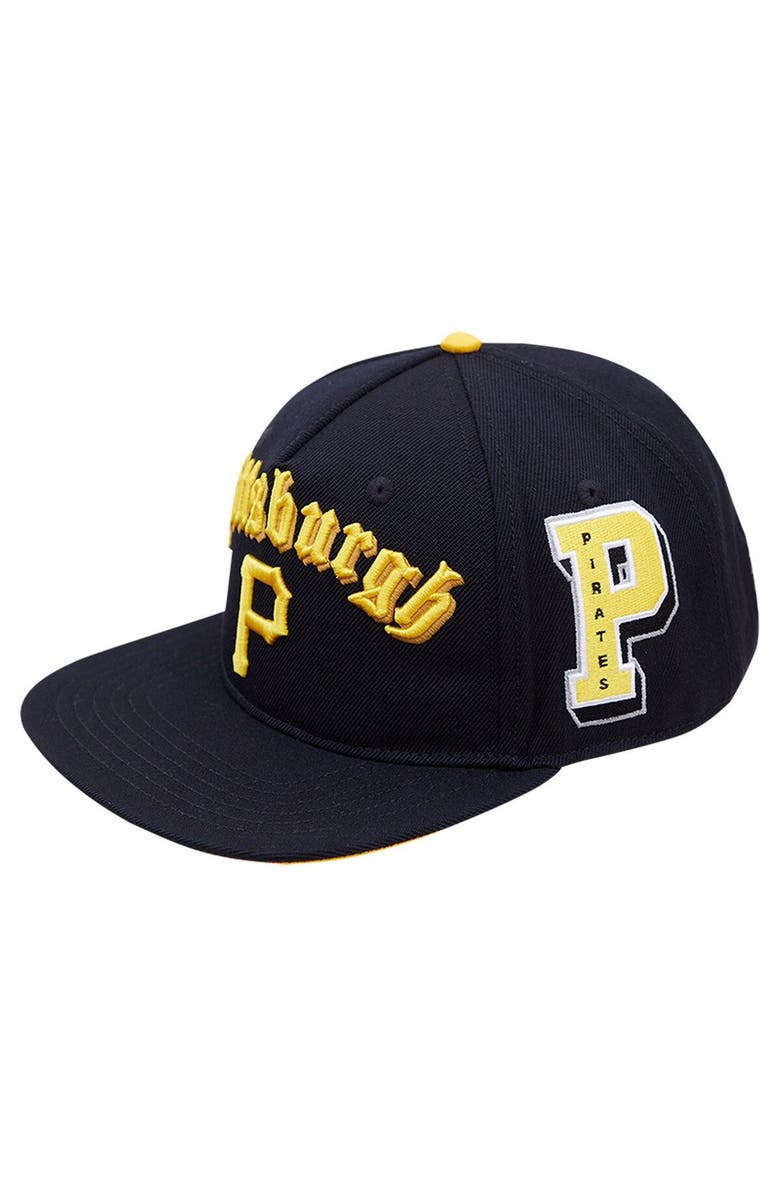 PRO STANDARD Men's Pro Standard Black Pittsburgh Pirates 1979 World Series Old English Snapback Hat, Main, color, 