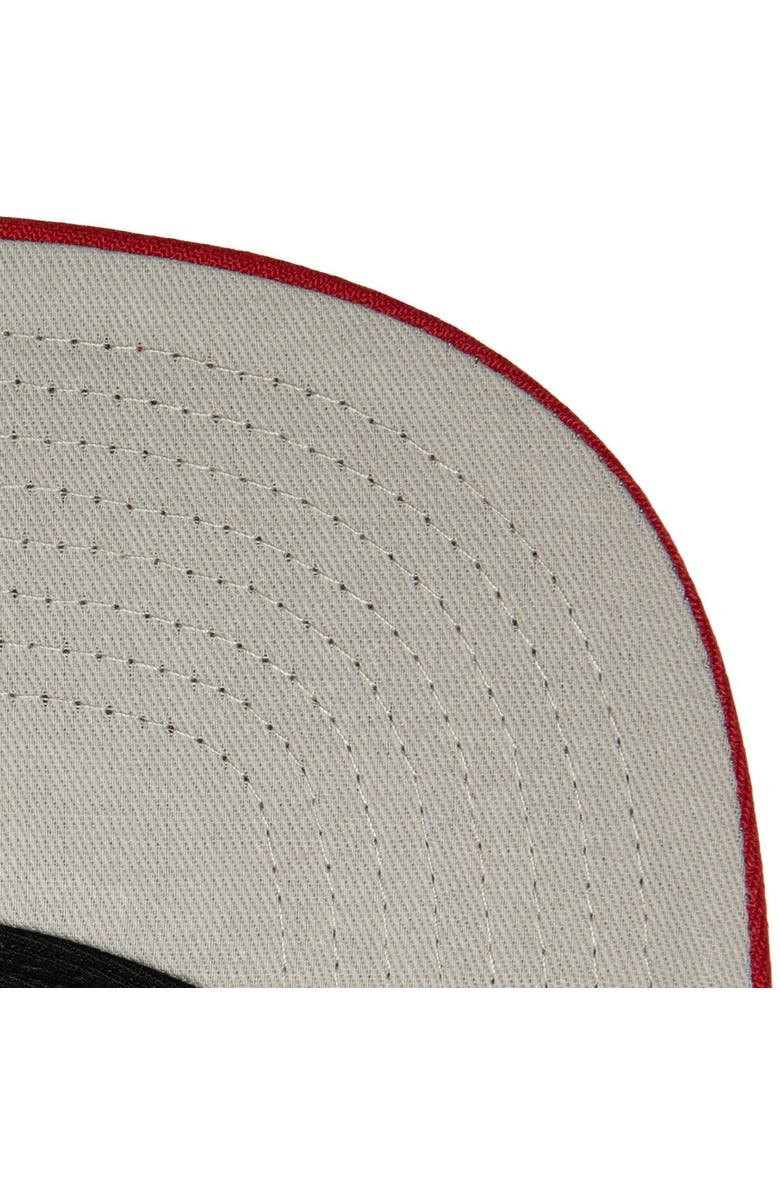 Mitchell & Ness Men's Mitchell & Ness Red Chicago Bulls Champ Stack Snapback Hat, Alternate, color, Red