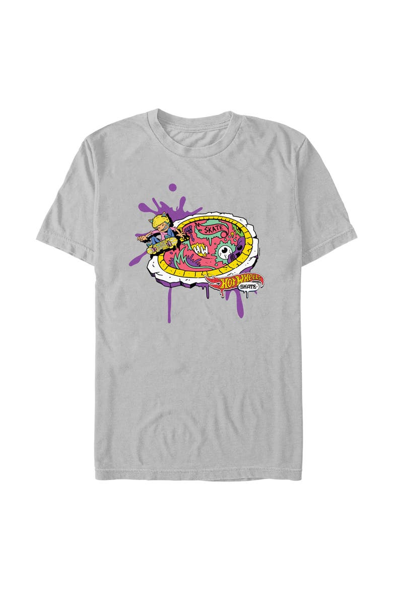 Men's Hot Wheels Animated Skating Badge  Graphic T-Shirt, Main, color, Ice Grey