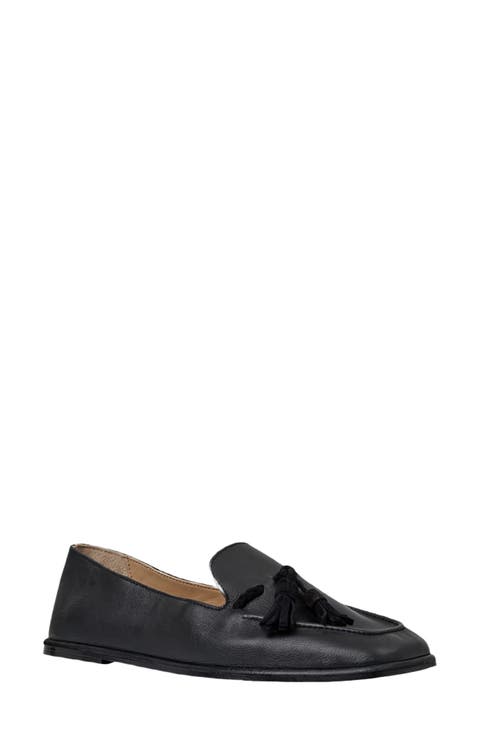 Pandora Tassel Loafer (Women)