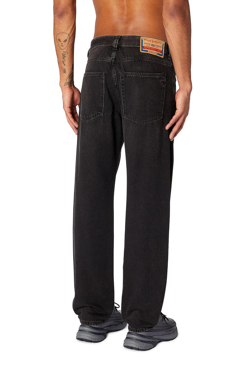 DIESEL<sup>®</sup> 2024 D-Macs Tapered Leg Jeans, Alternate, color, Black/ Denim
