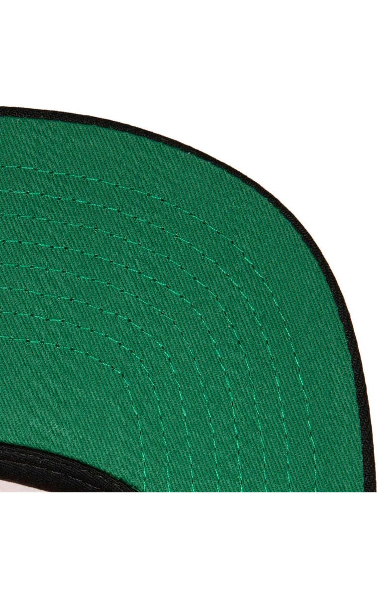 Mitchell & Ness Men's Mitchell & Ness Black Chicago White Sox Cooperstown Collection Snapback Hat, Alternate, color, Black