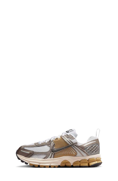 Nike Kids' Vomero 5 Sneaker