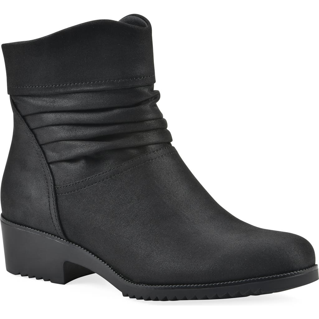 Cliffs By White Mountain Durbon Scrunch Boot In Black