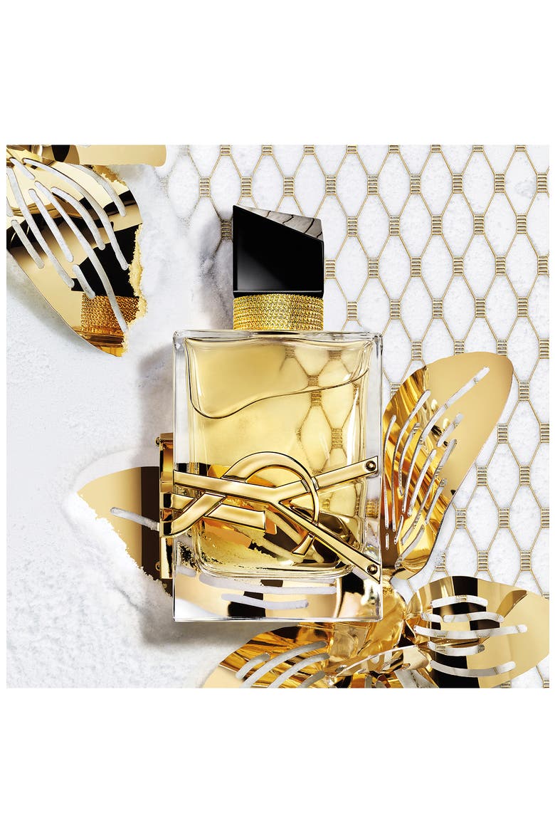 2-Piece Fragrance & Lipstick Gift Set (Limited Edition) $51 Value