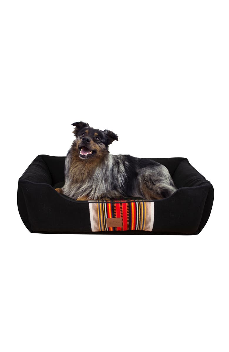 Pendleton Acadia Kuddler Dog Bed, Main, color, 