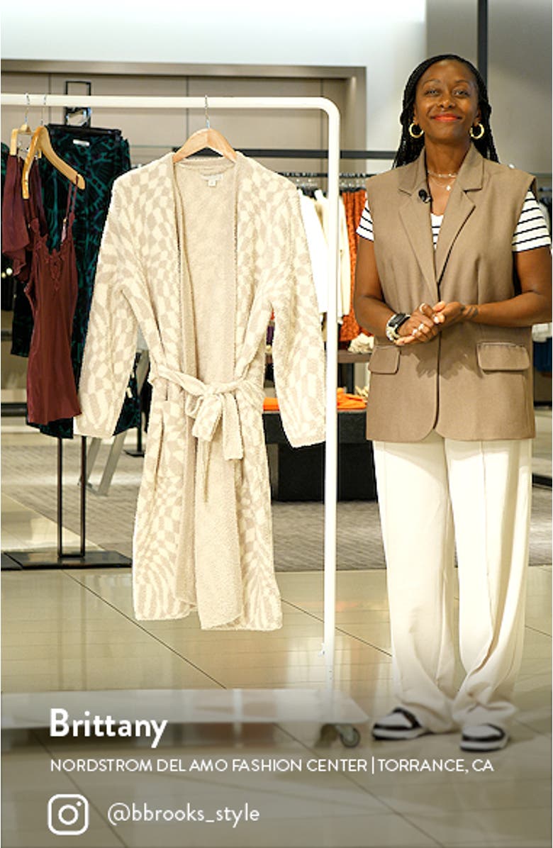CozyChic<sup>™</sup> Check Robe, sales video thumbnail