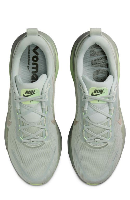 Nike Vomero 18 Running Shoe