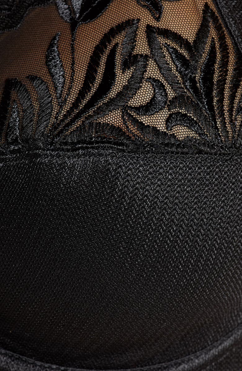 Chantelle Lingerie Amazone Full Support Underwire Bra, Alternate, color, Black