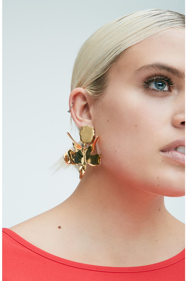 Golden Lily Drop Earrings, Alternate, color, GOLD