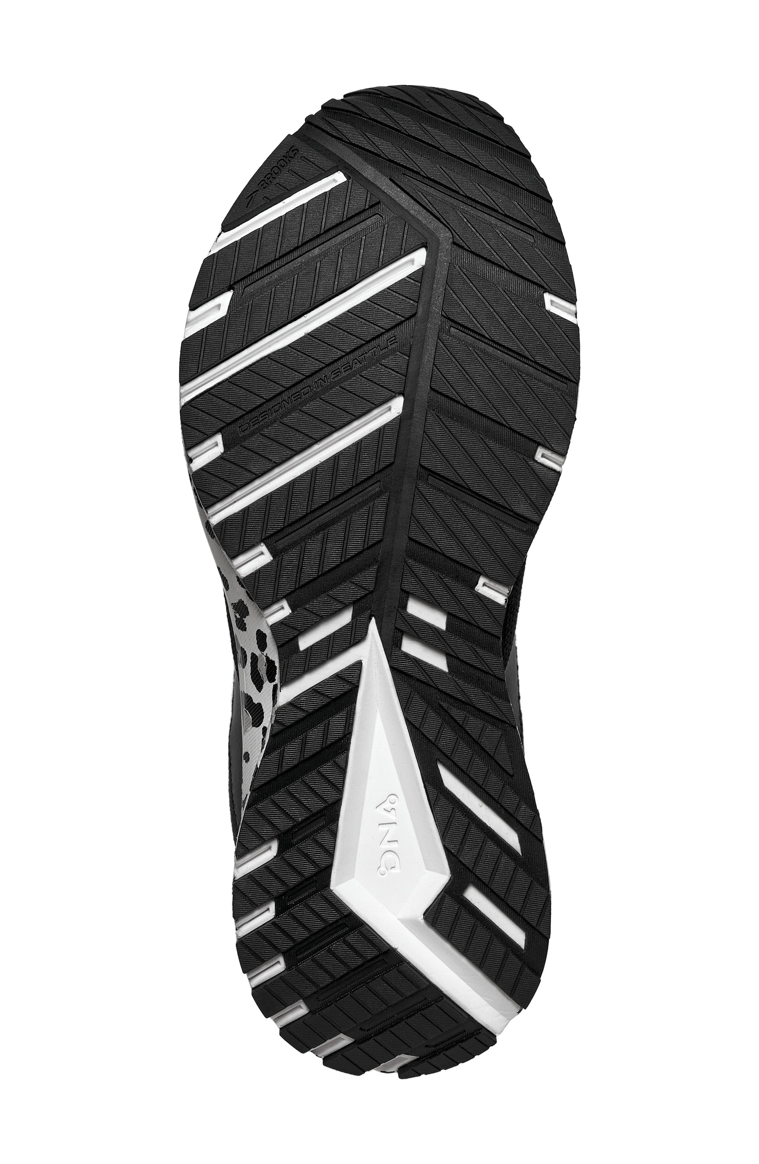 Brooks Revel 4 Hybrid Running Shoe, Alternate, color, 