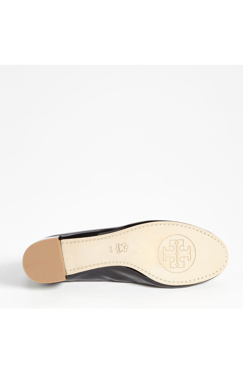 Tory Burch 'Chelsea' Pump, Alternate, color,