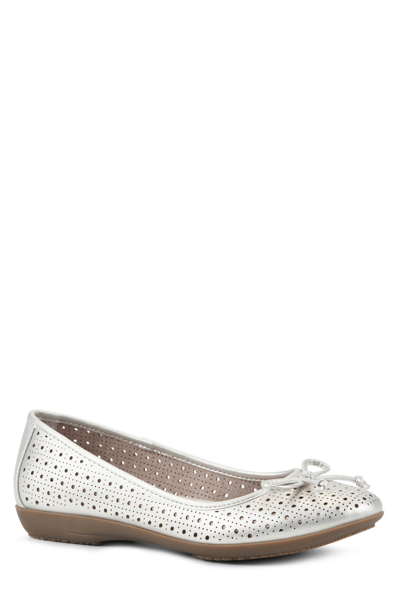 CLIFFS BY WHITE MOUNTAIN Cheryl Ballet Flat - Wide Width Available, Main, color, Platino Metallic Smooth