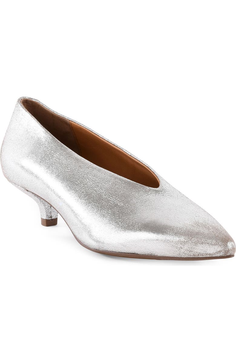 Seychelles Libertine Pointed Toe Kitten Heel Pump, Main, color, Pewter