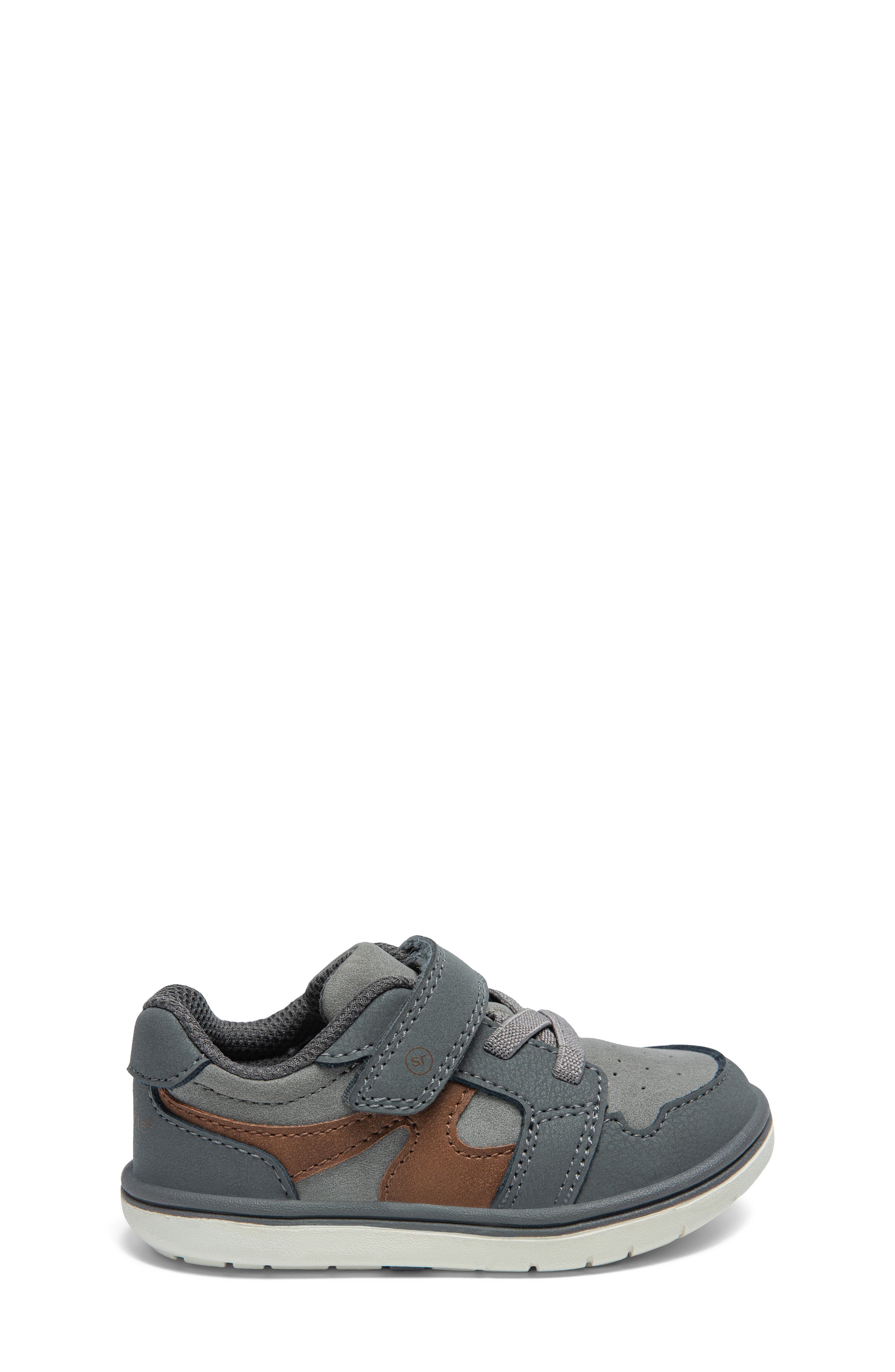 Stride Rite London Sneaker, Alternate, color, Grey