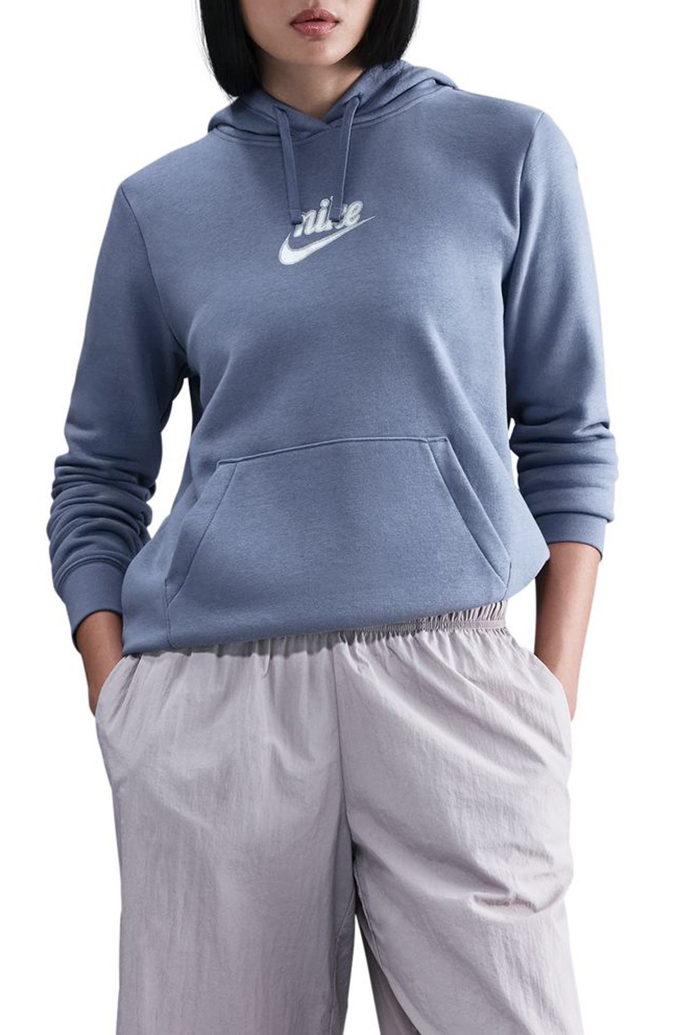 Nike Club Logo Fleece Pullover Hoodie