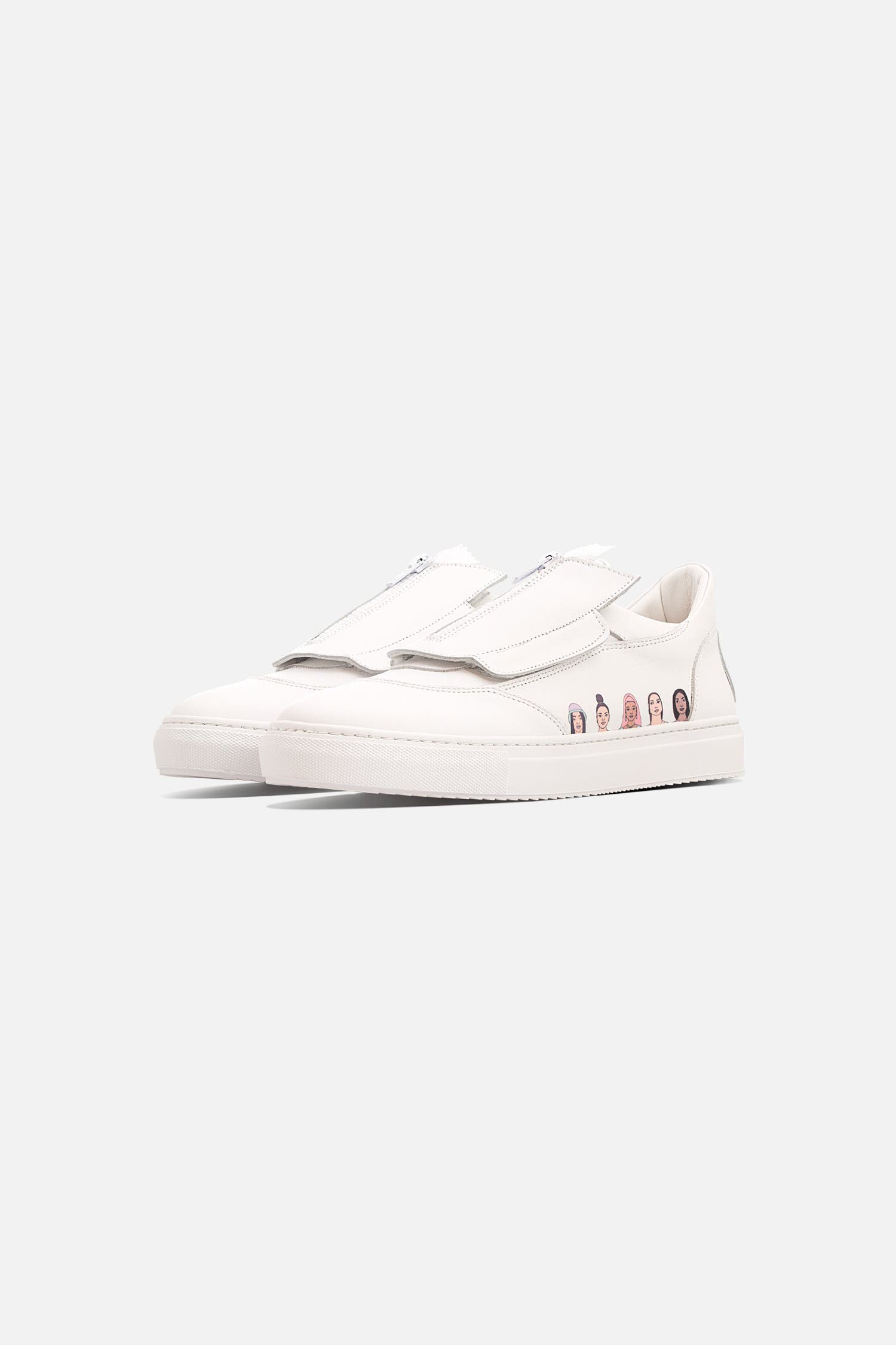 Fini Bold "TyFini V2" Sneaker  - Unisex, Alternate, color, White