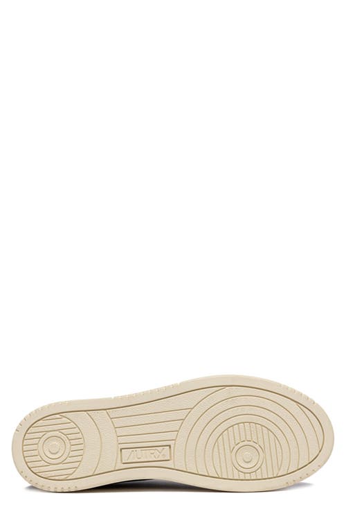 Autry Medalist Low Sneakers In Green Leather In Multi