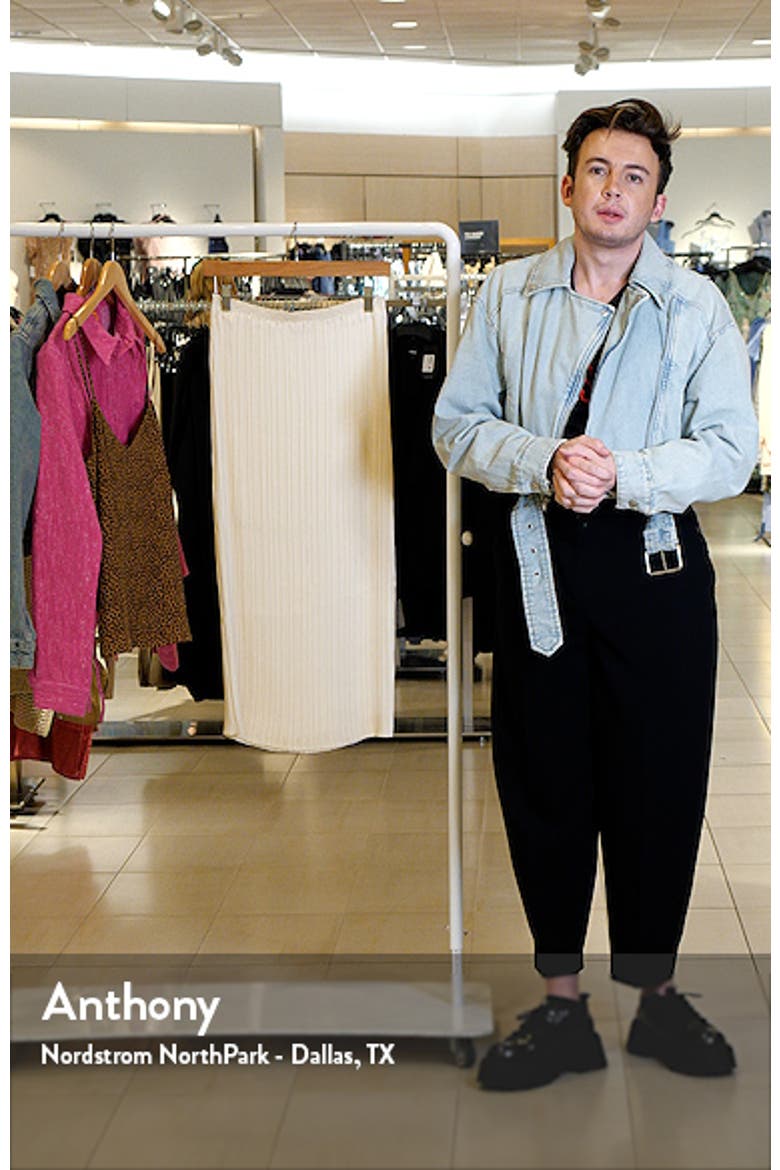 Pleat Skirt video