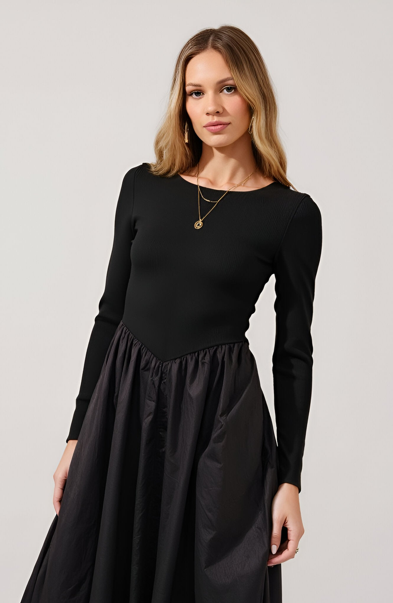 Modenaire Ribbed Maxi Dress with Boat Neck, V-Peaked Waist and Contrast Details, Alternate, color, 