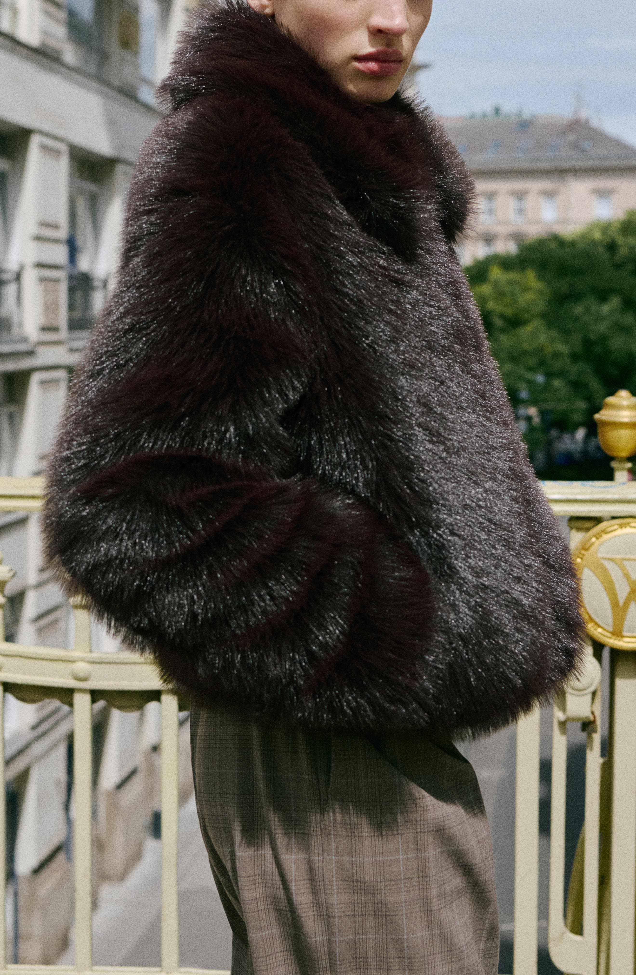 Venice Faux Fur Jacket - image 2