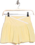 YOGALICIOUS Woven Colby Crossover Shorts