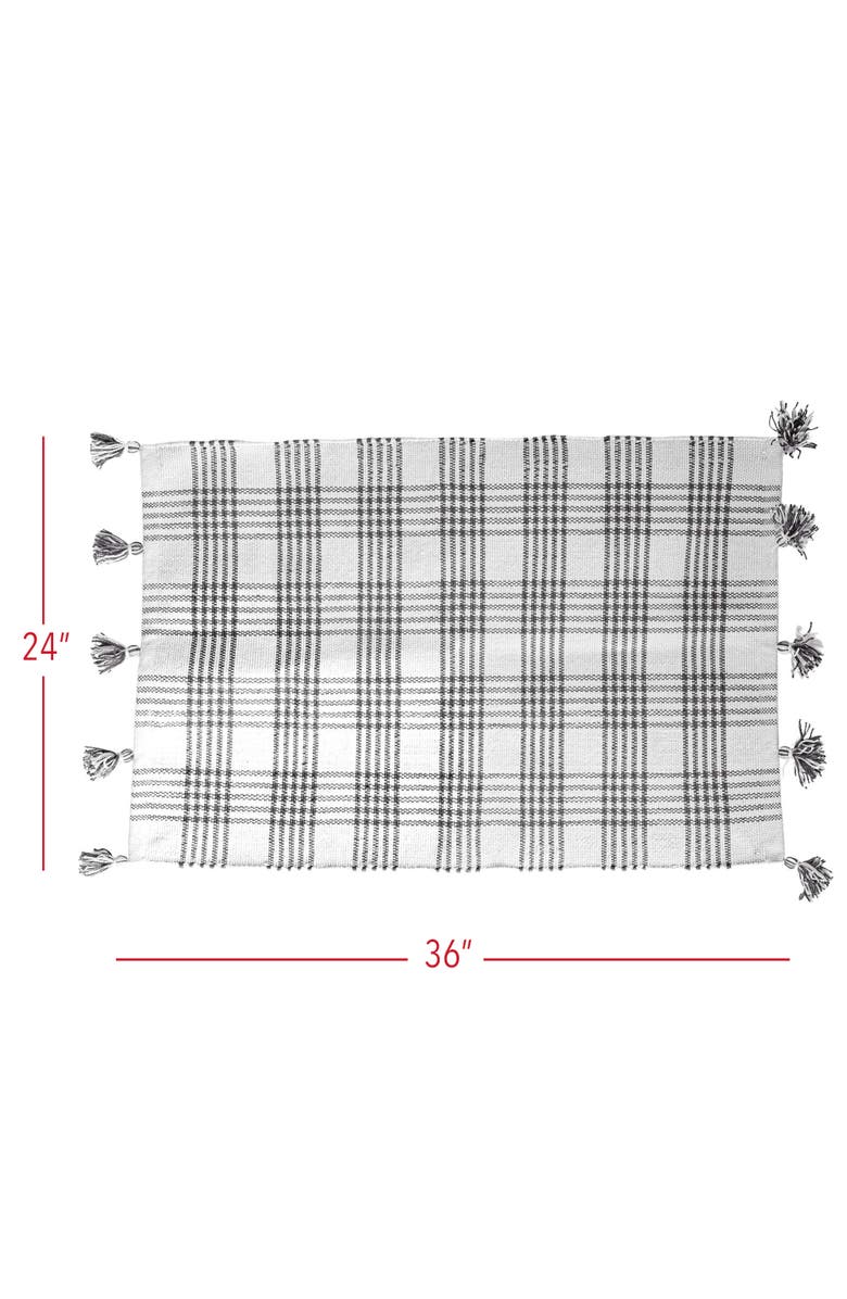 Foreside Home and Garden 2'x3' Gray Plaid Pattern Tassel Rug, Alternate, color, Gray