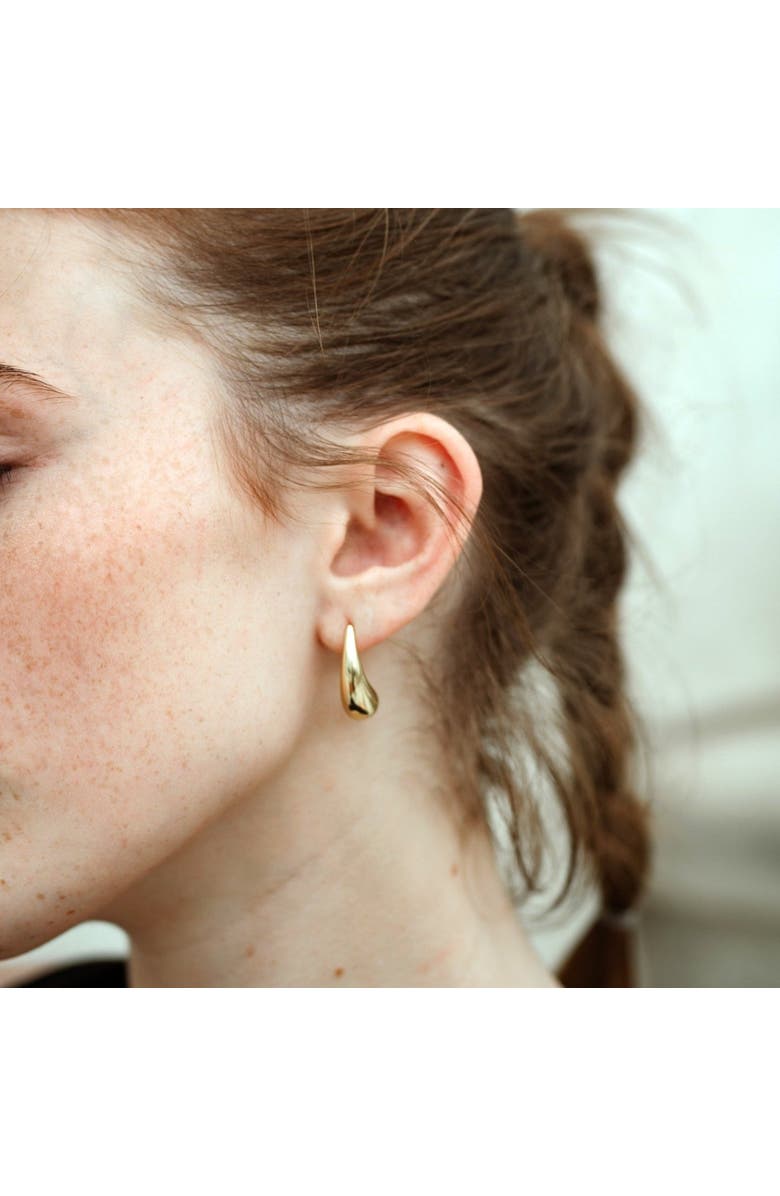 Ivy & Pearl Co. Golden Tear Drop Studs, Alternate, color, Gold