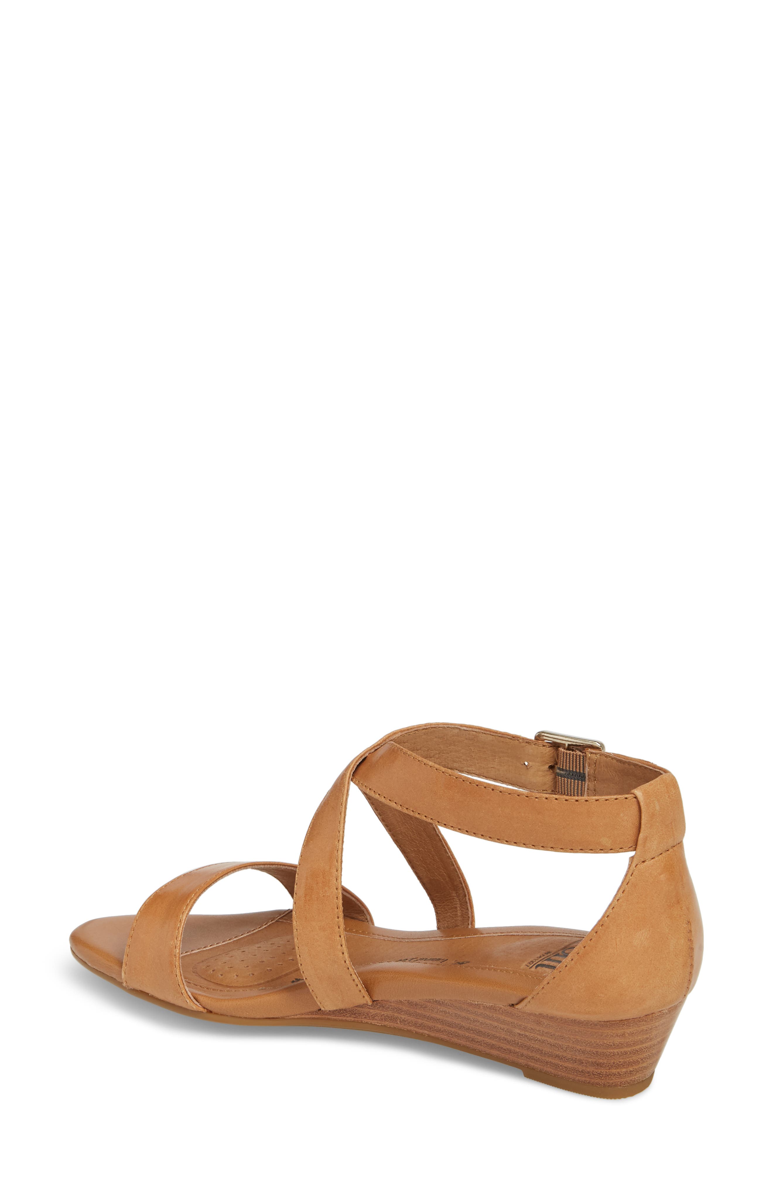 'Innis' Low Wedge Sandal, Alternate, color, DESERT SAND LEATHER