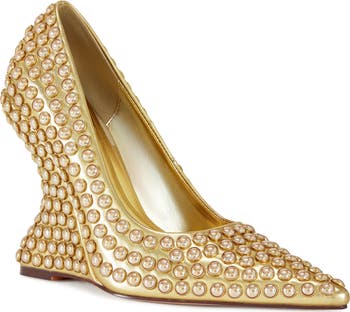 Teryn Pointed Toe Wedge Pump