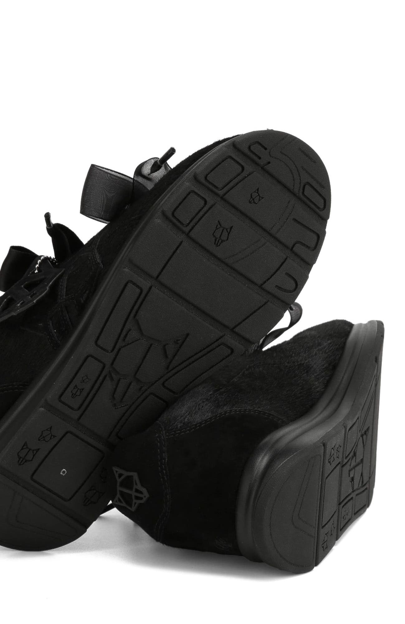 Expense Black Pony, Alternate, color, Black