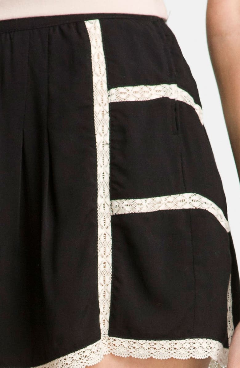 Lily White Lace Trim Tap Shorts, Alternate, color, 