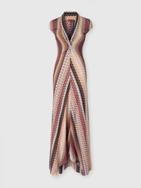 Long Dress With Knot And Neckline