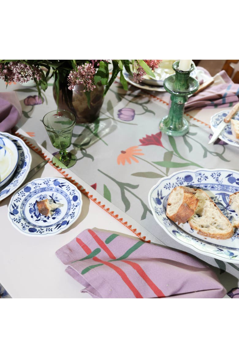 Table Runner Picnic on the Meadow, Alternate, color, White