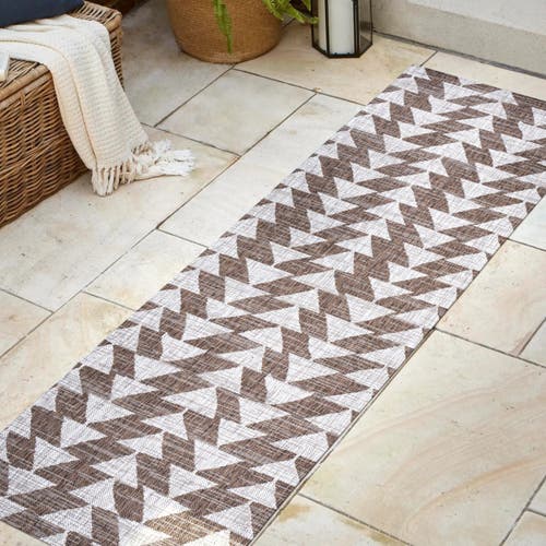 Jonathan Y Andratx Modern Geometric Indoor/outdoor Area Rug In Brown/beige