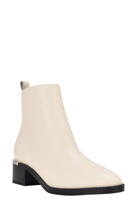 Donovi Bootie (Women)