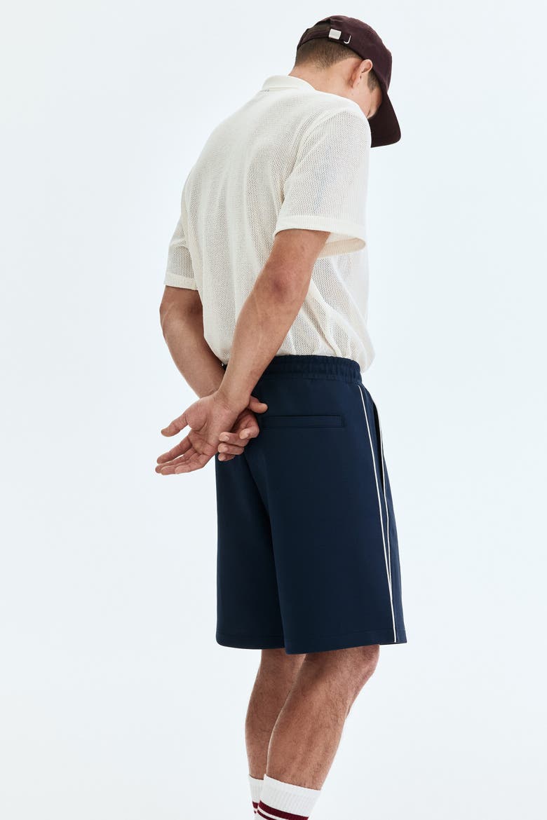 Relaxed-fit Shorts, Alternate, color, Dark blue/white