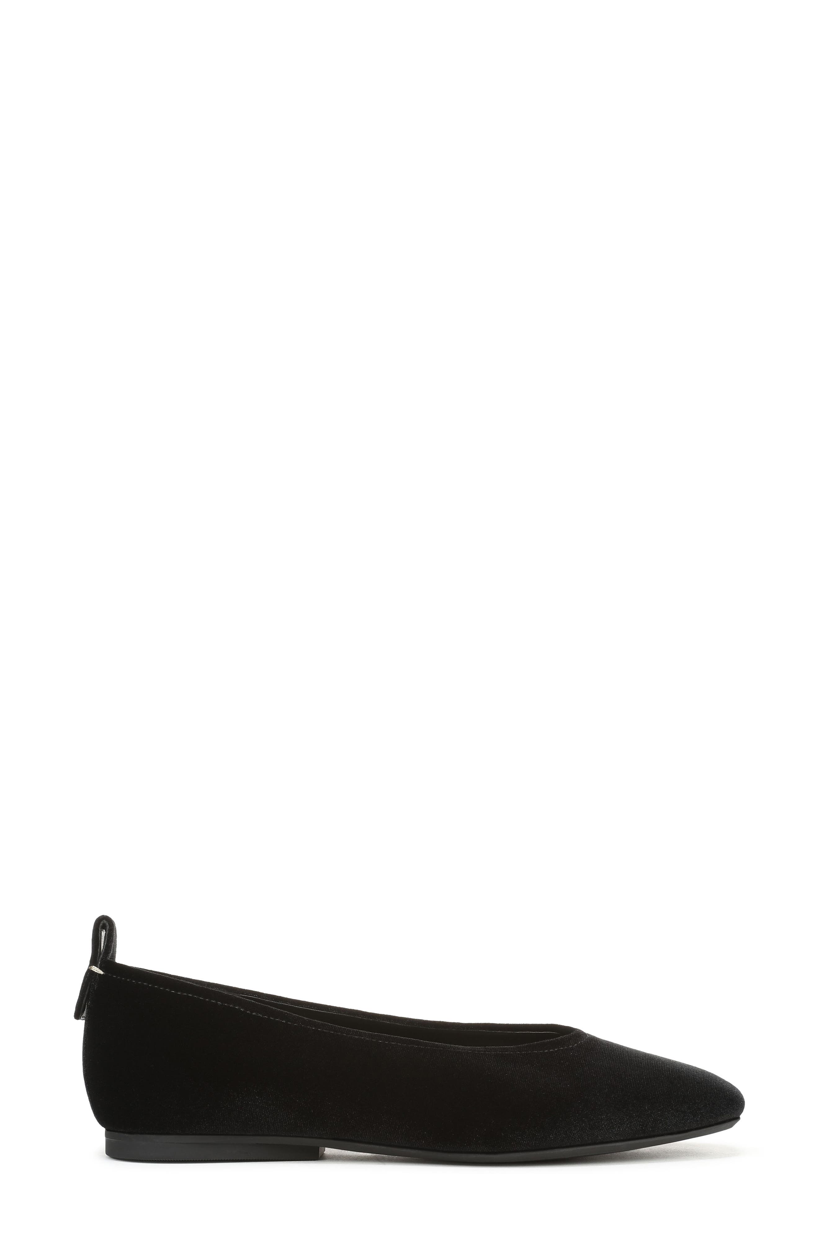 Carla Flat, Alternate, color, BLACK FABRIC