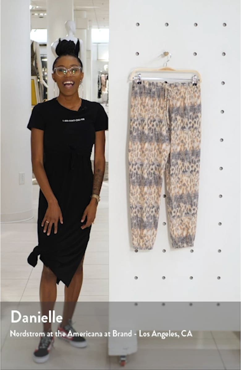 Weekend Sweatpants, sales video thumbnail