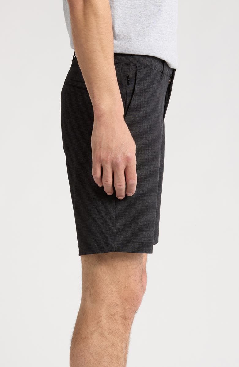 Tommy Bahama Chip Shot IslandZone<sup>®</sup> 9-Inch Golf Shorts, Alternate, color, Black