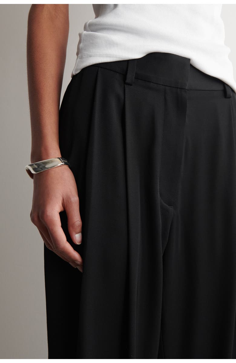 COS Pleated Twill Balloon Trousers, Alternate, color, Black