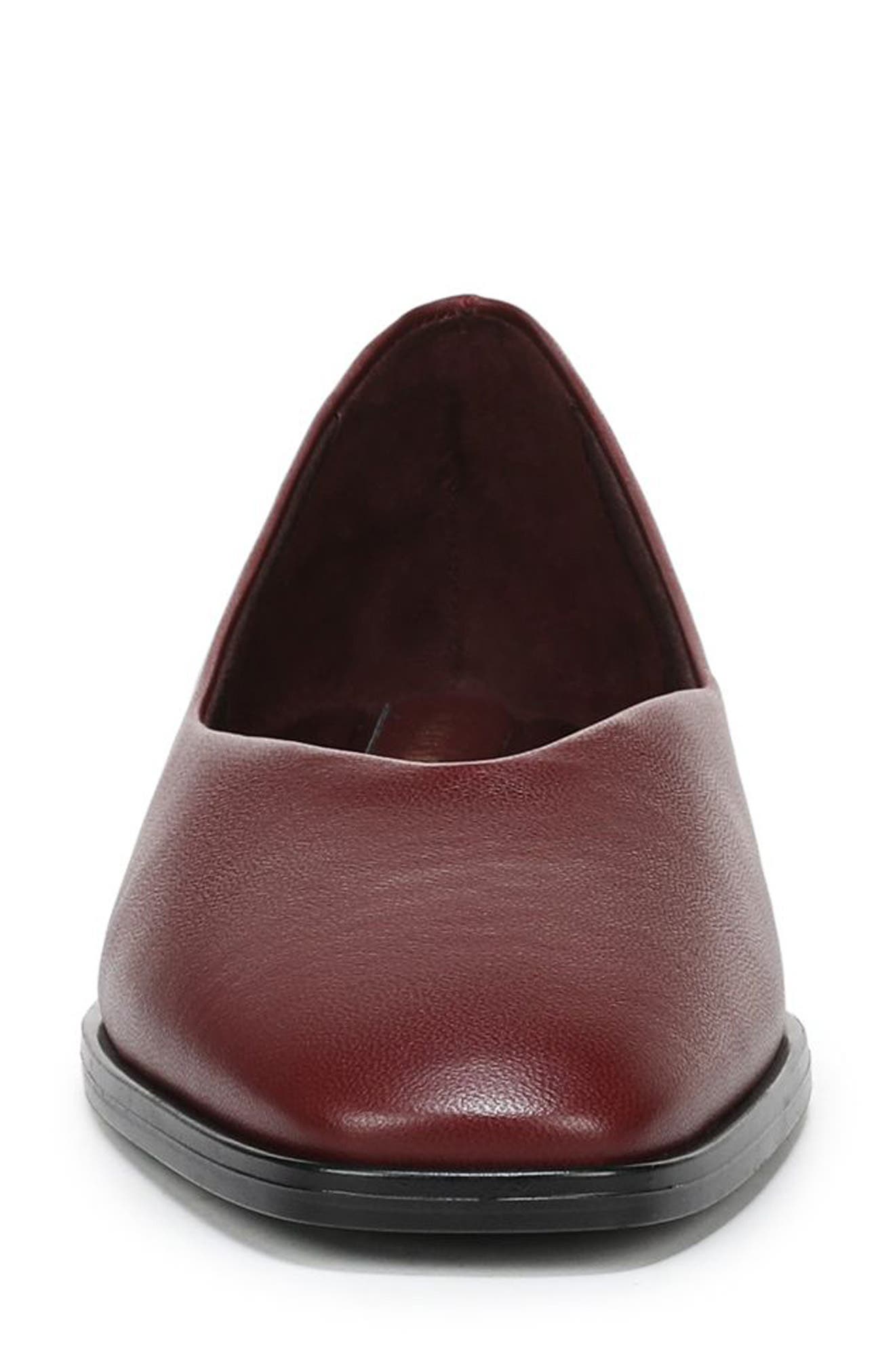 Tesia Flat, Alternate, color, RED