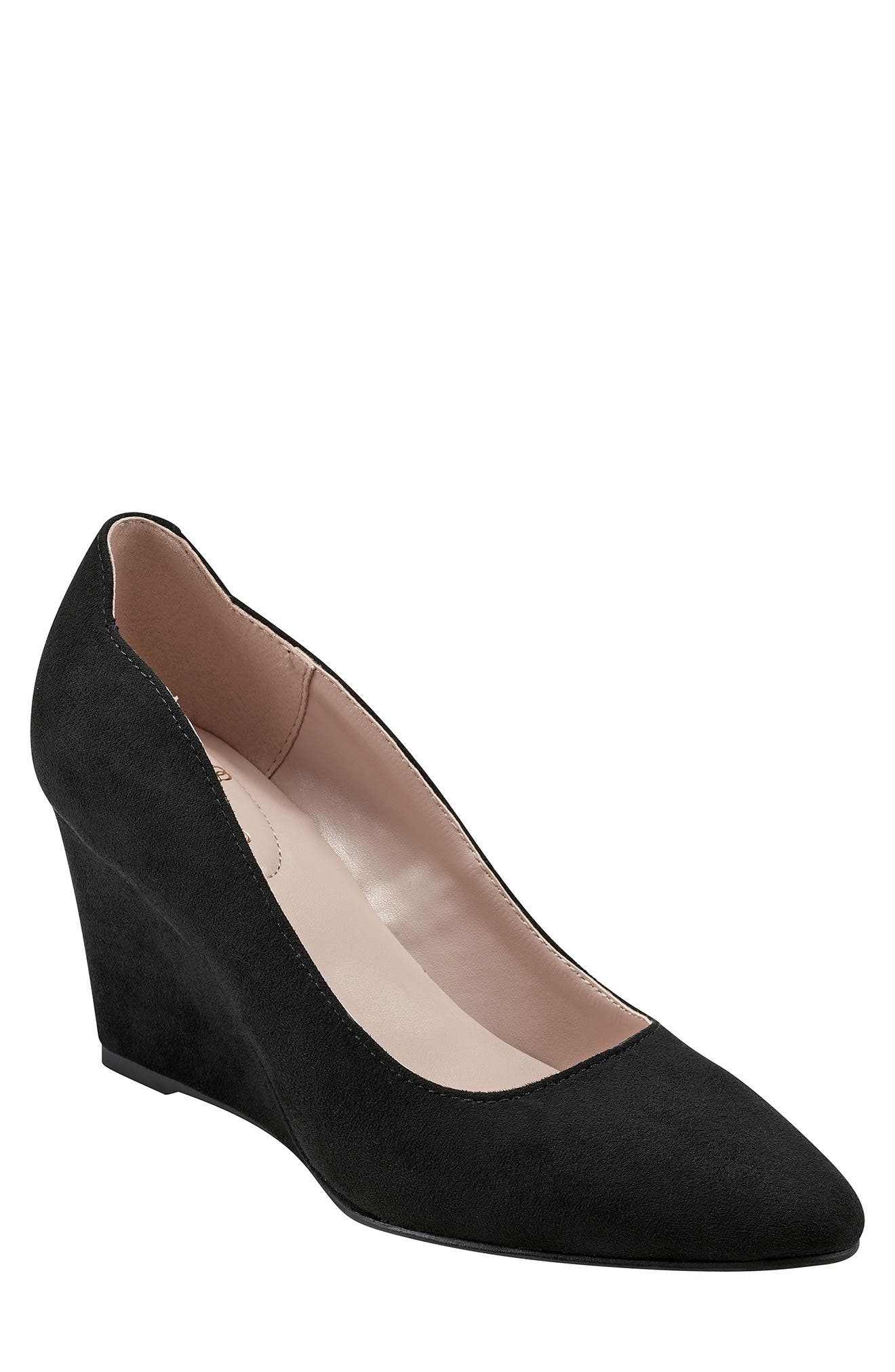 Bandolino Crush Wedge Pump, Main, color, 