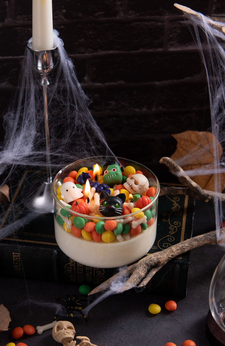Southlake gifts Spooky Mix Unscented Halloween Wax Melts, Alternate, color, NO COLOR