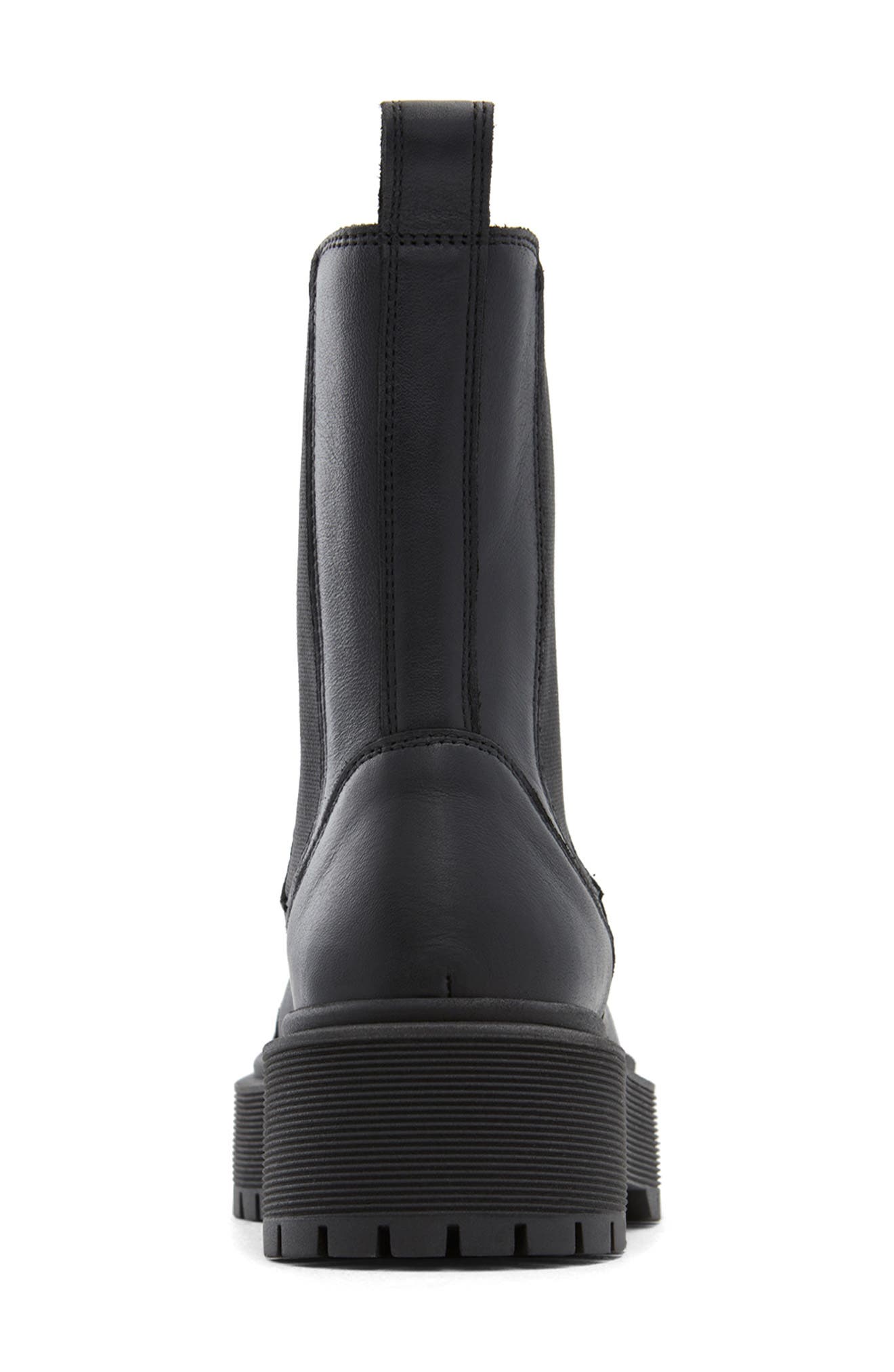 Who What Wear Sowyer Platform Chelsea Boot, Alternate, color, 